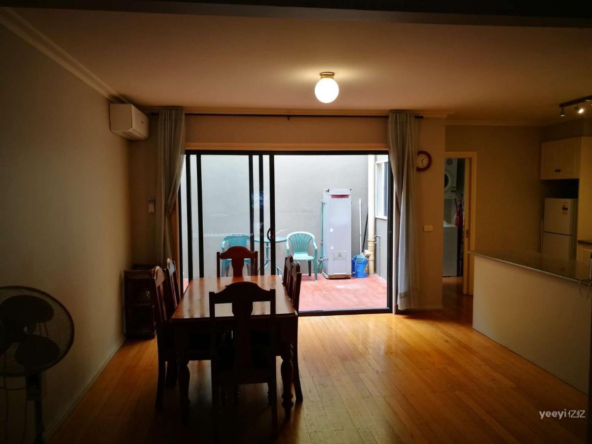 الشقق الفندقية ملبورنفي  Moonee Valley Views المظهر الخارجي الصورة